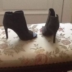 Joie open toe booties